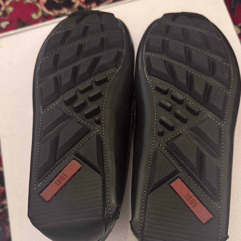 Nordstrom Men's Black Leather Loafers - Picture 4 of 9